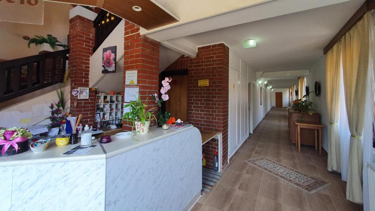 Harmonia Apartmanhaz Balatonlelle Zewnętrze zdjęcie